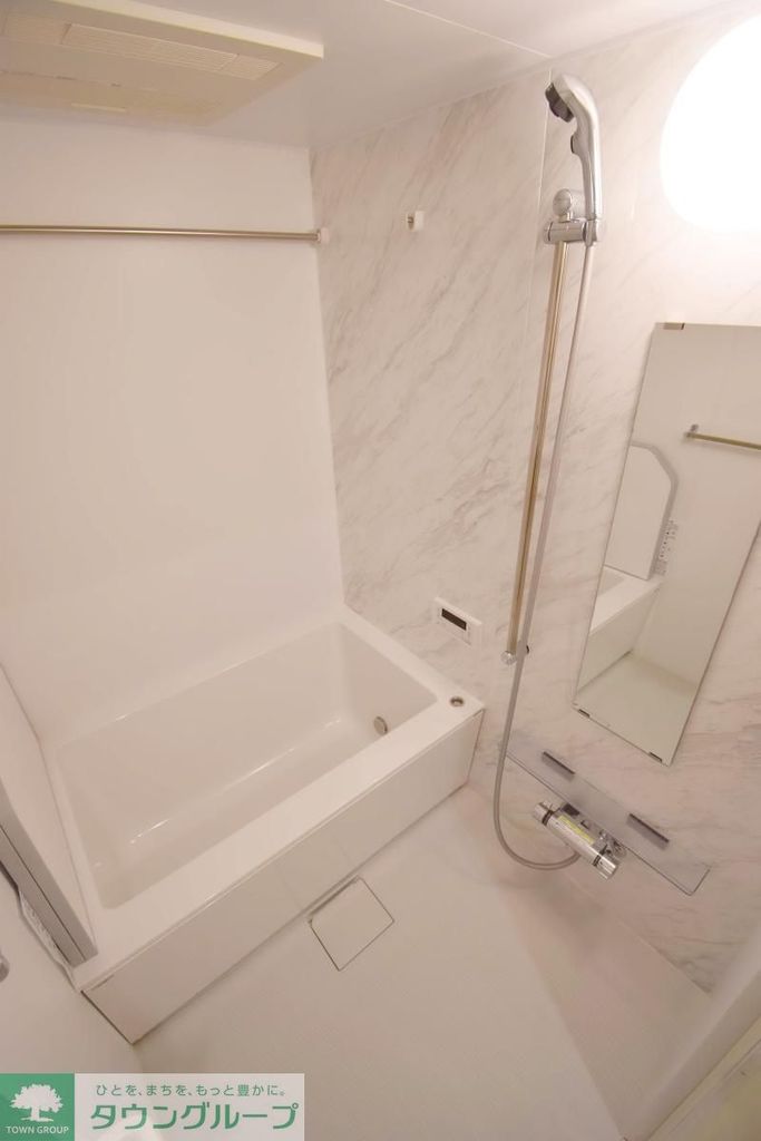 バス・シャワールーム　バス