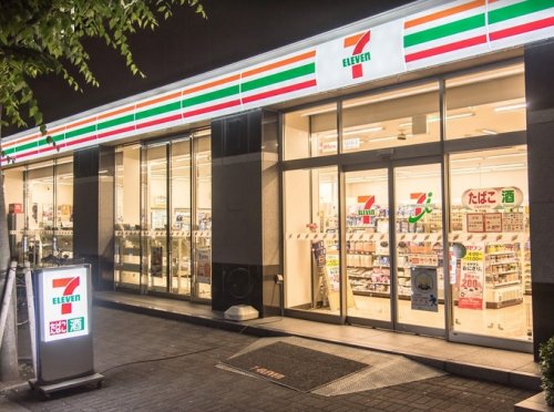 コンビニ　セブンイレブン 日本橋人形町2丁目店（コンビニ）まで180m