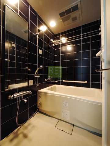 バス・シャワールーム　コンフォリア北参道