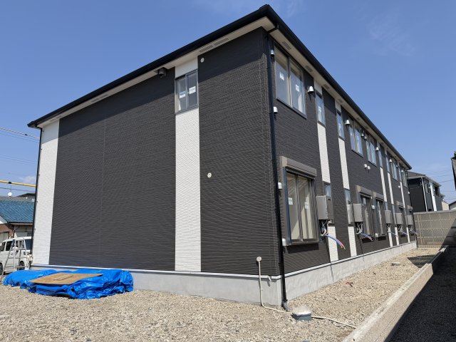 建物外観　省エネ性能ラベル