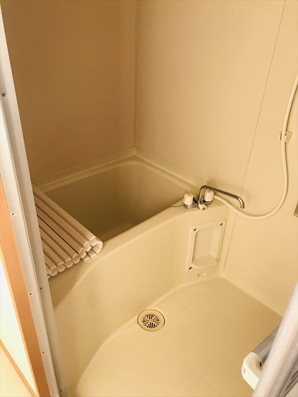 バス・シャワールーム　ゆったり過ごせるお風呂です