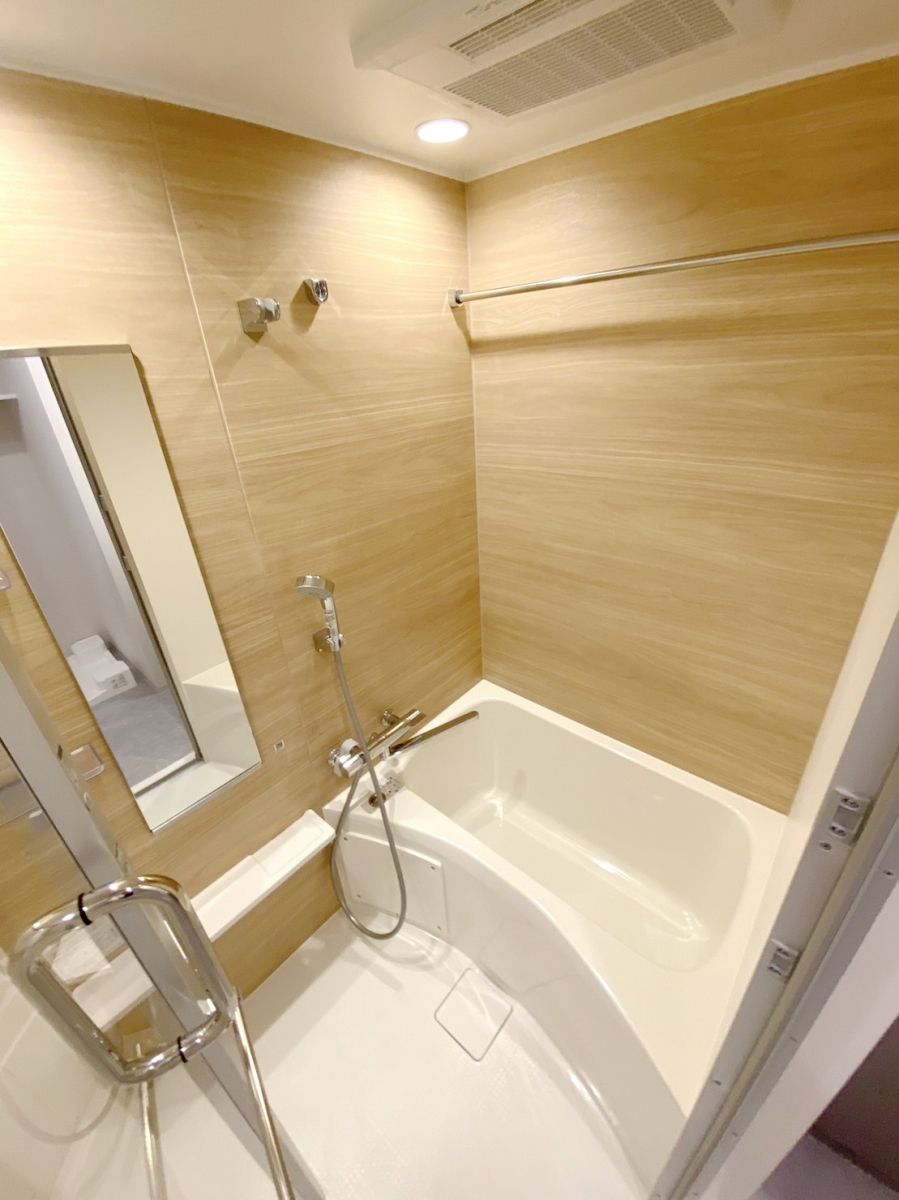 バス・シャワールーム