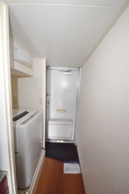 玄関　★お問合せはタウンハウジングへ★