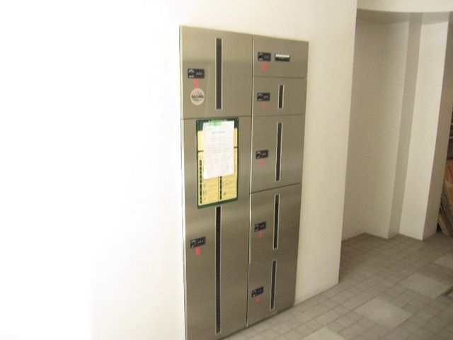 その他　★宅配ボックス★