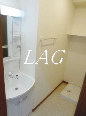 洗面設備　洗面台です。