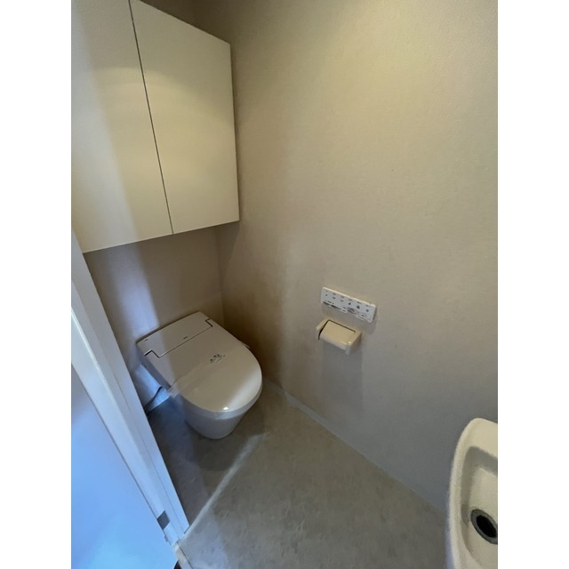 トイレ　シンプルで使いやすいトイレです