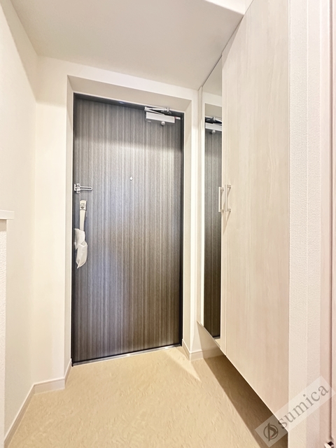 玄関　ゆったりした玄関スペース♪