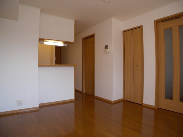 居室・リビング　ソレイユ丸塚