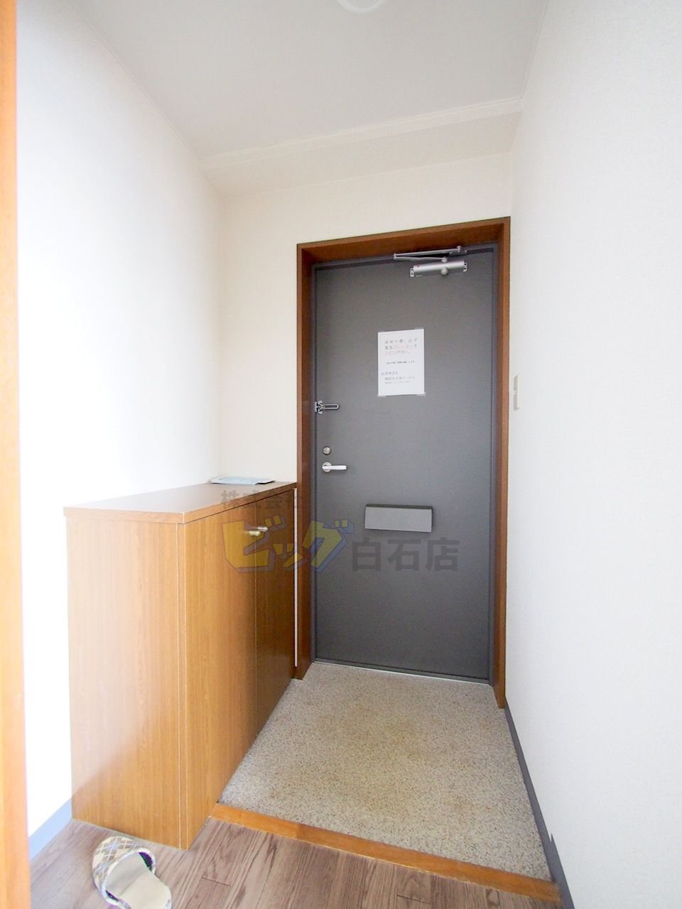 玄関　広々とした玄関です♪