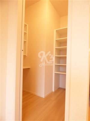 収納　ウォークインクローゼット