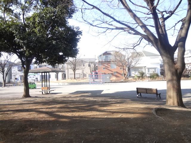 その他　綱島東３丁目公園（その他）まで108m