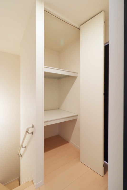 収納　図面と現状に相違がある場合には現状を優先