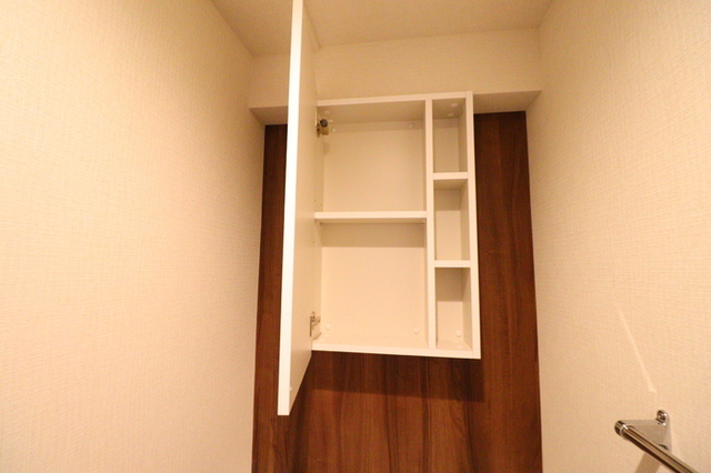 収納　トイレ収納