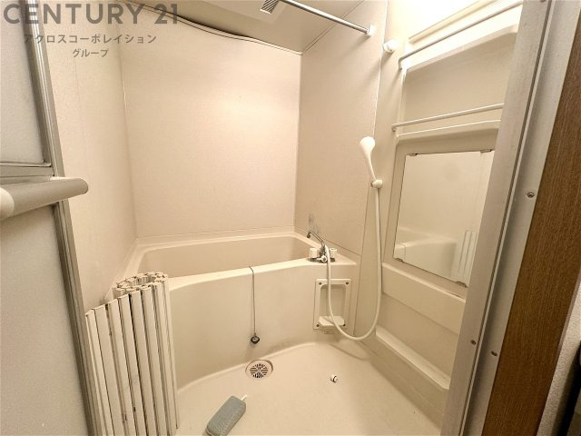 バス・シャワールーム　落ち着く空間のバスルーム♪