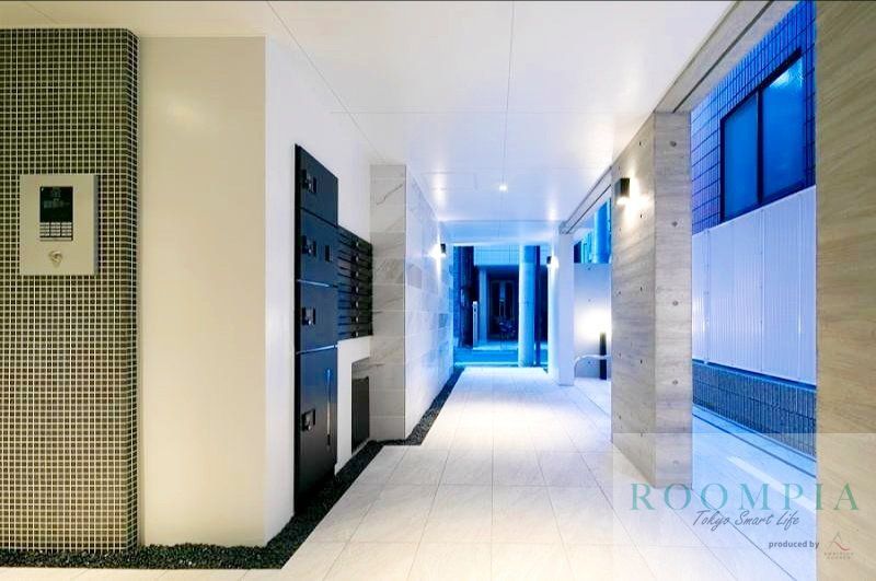 エントランス　エントランス