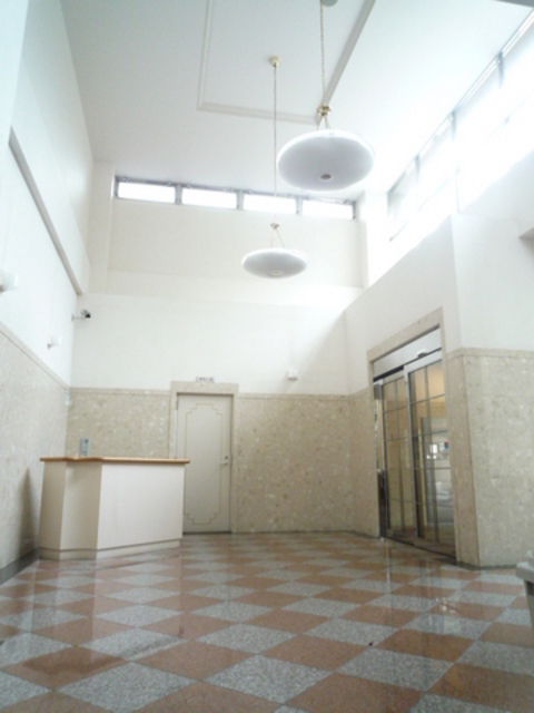 ロビー　エントランス