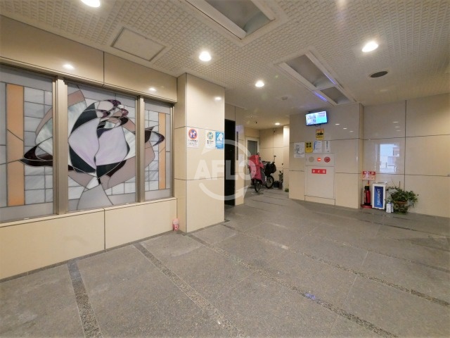 ロビー　リヴィエール川西　ロビー