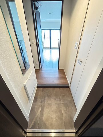 玄関　落ち着いた玄関です