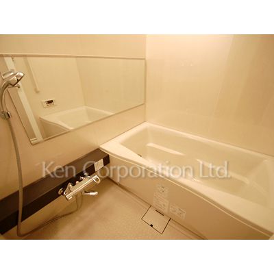 バス・シャワールーム　同タイプ15階のお部屋を撮影。仕様が異なることがあります。