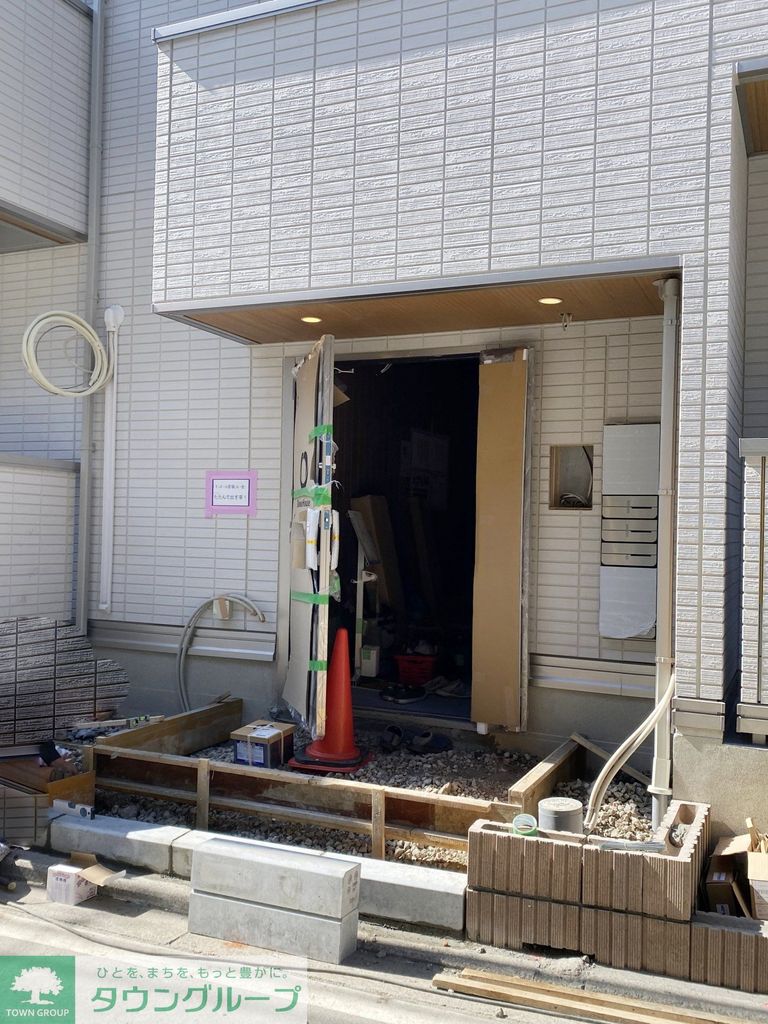 エントランス　エントランス