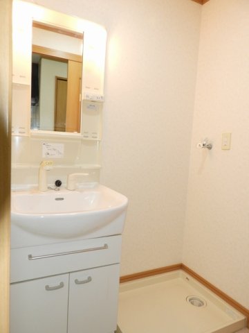 洗面設備　洗面所です