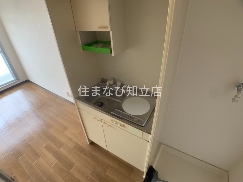 キッチン　同型別部屋写真