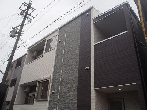 建物外観　外観写真（昼）