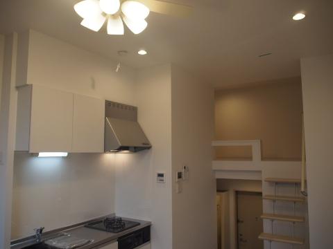 居室・リビング　室内