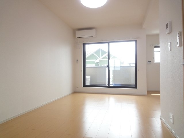 居室・リビング　おしゃれな居間です