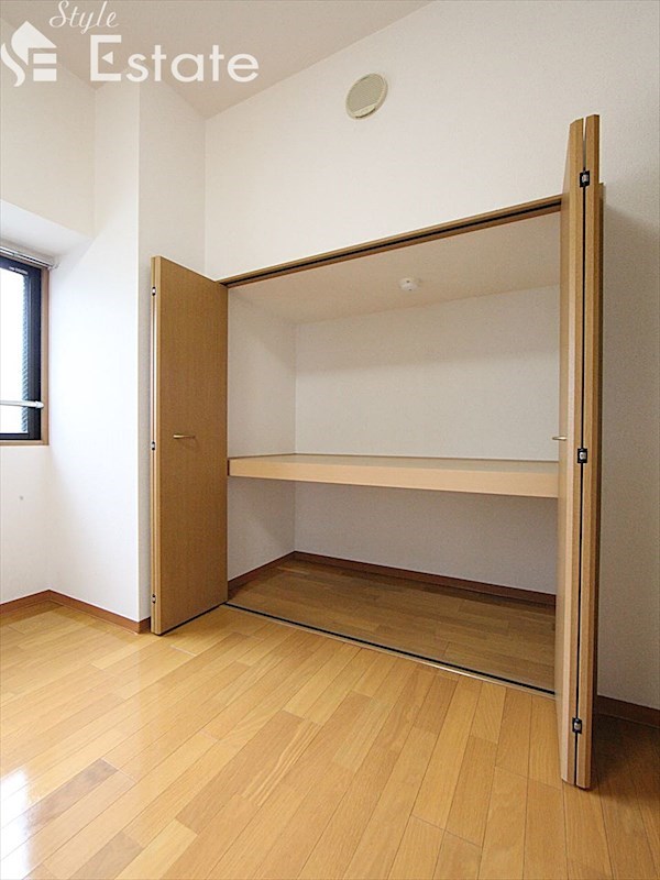 収納　クローゼット