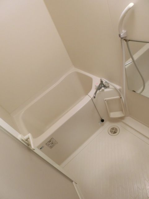 バス・シャワールーム　バスルーム