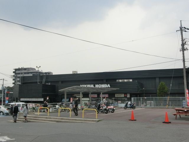 ホームセンター　ジョイフル本田（ホームセンター）まで675m