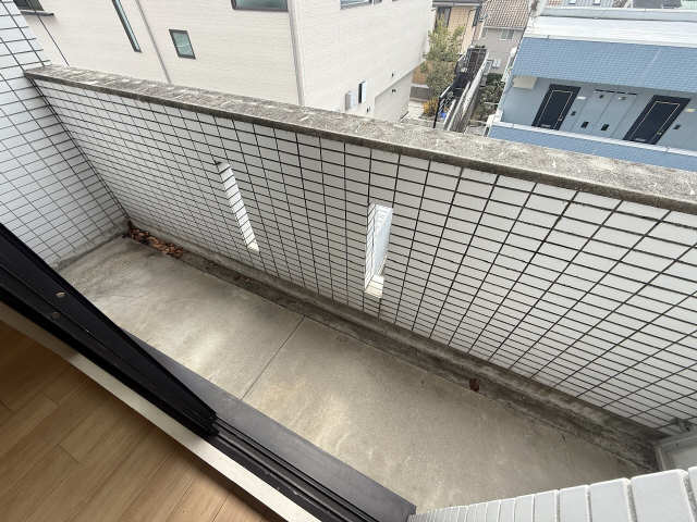 バルコニー　2025年登録・305号室の写真
