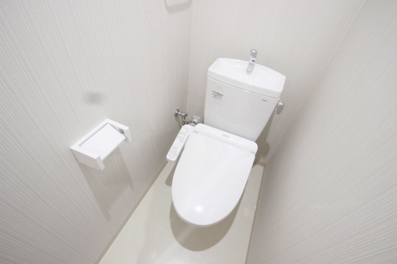 トイレ　※別部屋の写真です