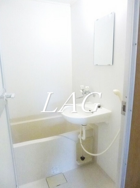 バス・シャワールーム　お風呂です。