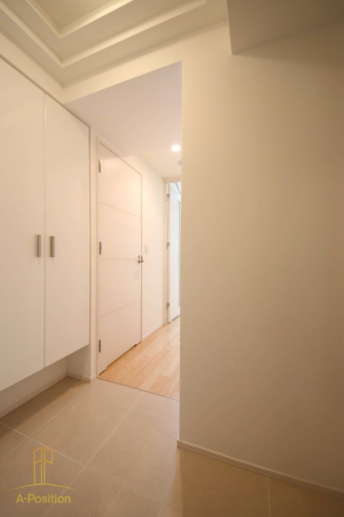 玄関　アルス大手前プレミア