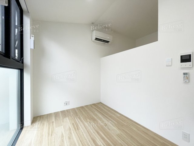 居室・リビング　明るいリビングです★