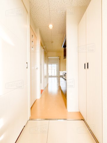 玄関　きれいな玄関です♪