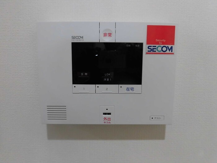 セキュリティ　来訪者の姿が確認できます。