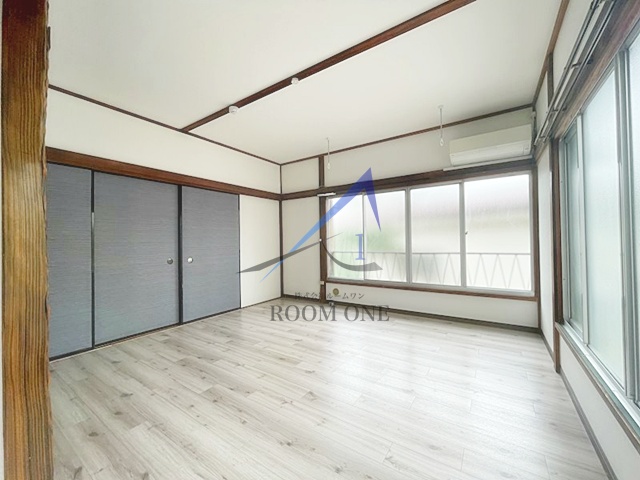 居室・リビング　洋室のお部屋です。