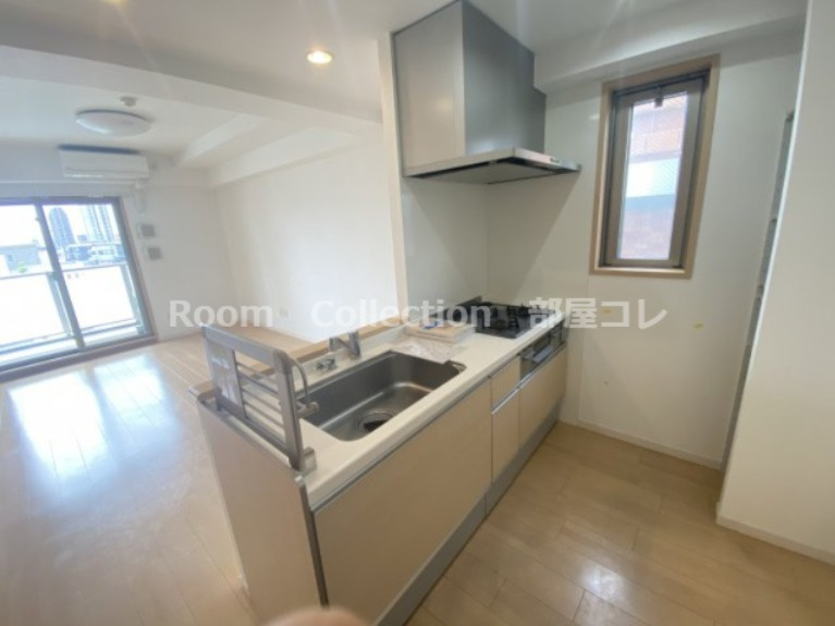 キッチン　※同物件他部屋写真 反転の場合有