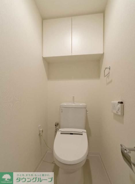 トイレ　※写真は同タイプ住戸です。