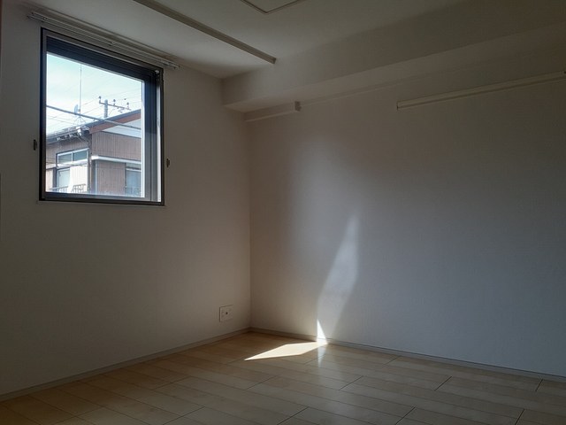 その他部屋・スペース　洋室６帖です