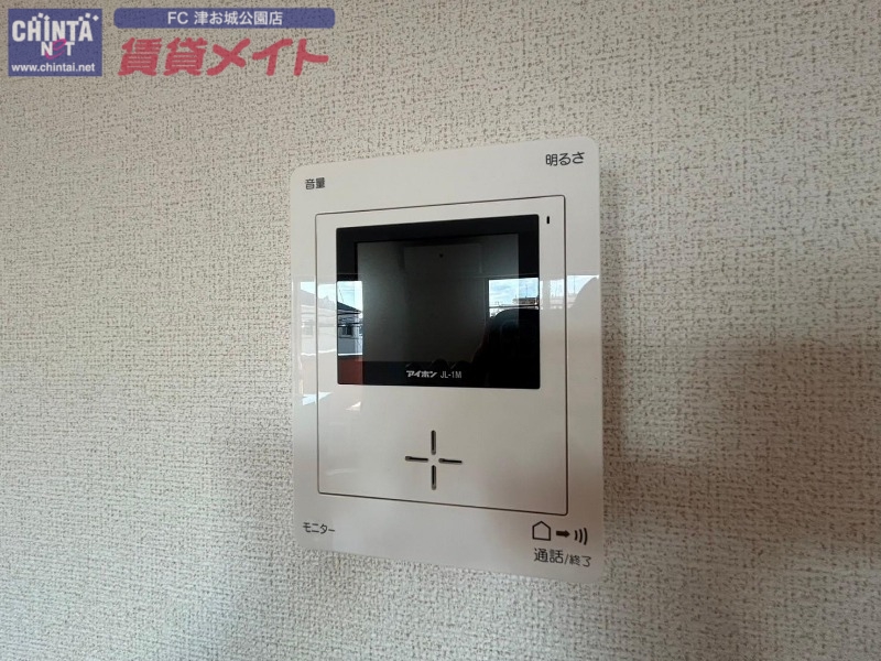 セキュリティ　同型参考写真です