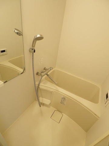 バス・シャワールーム　別部屋参考写真