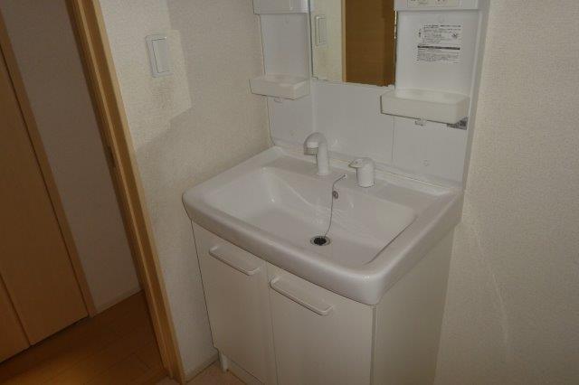 洗面設備　シャンプードレッサー