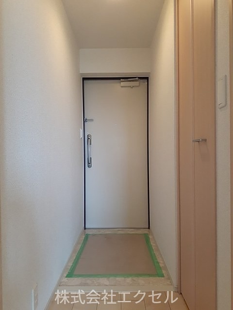 玄関　玄関ホール。