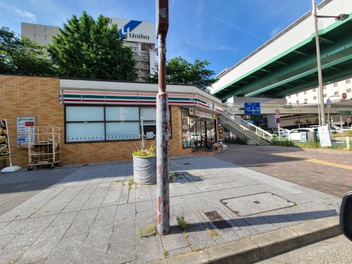 コンビニ　セブン－イレブン 名古屋東桜１丁目（コンビニ）まで78m
