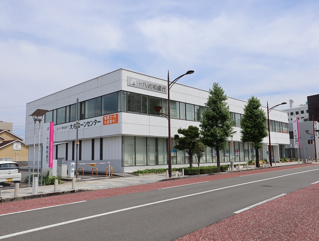 銀行　十八親和銀行大村支店（銀行）まで602m