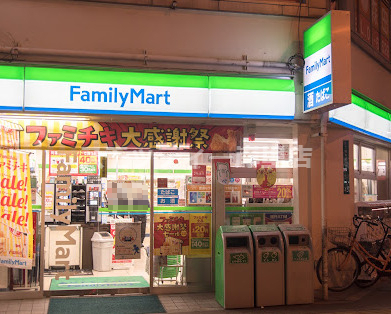 コンビニ　ファミリーマート 地下鉄昭和町駅前店（コンビニ）まで597m